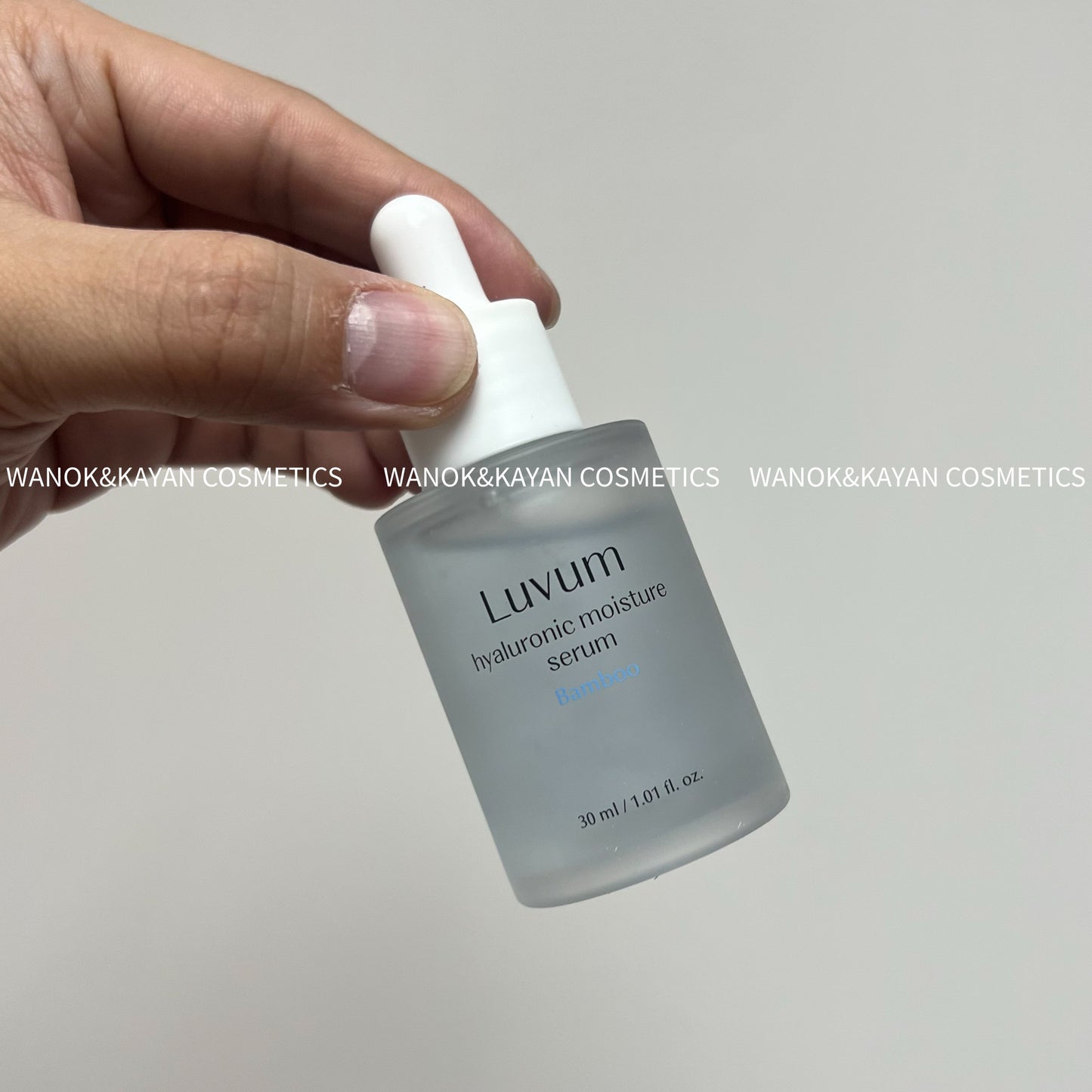 包順豐 LUVUM 竹子保濕補水精華30ml清爽溫和水潤舒緩維穩滋潤均衡  LUVUM HYALURONIC SERUM