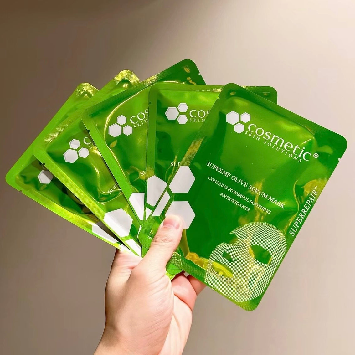 Cosmetic Skin Solutions Css 橄欖舒敏面膜 SUPREME OLIVE SERUM MASK 30ML/1片,一包5片