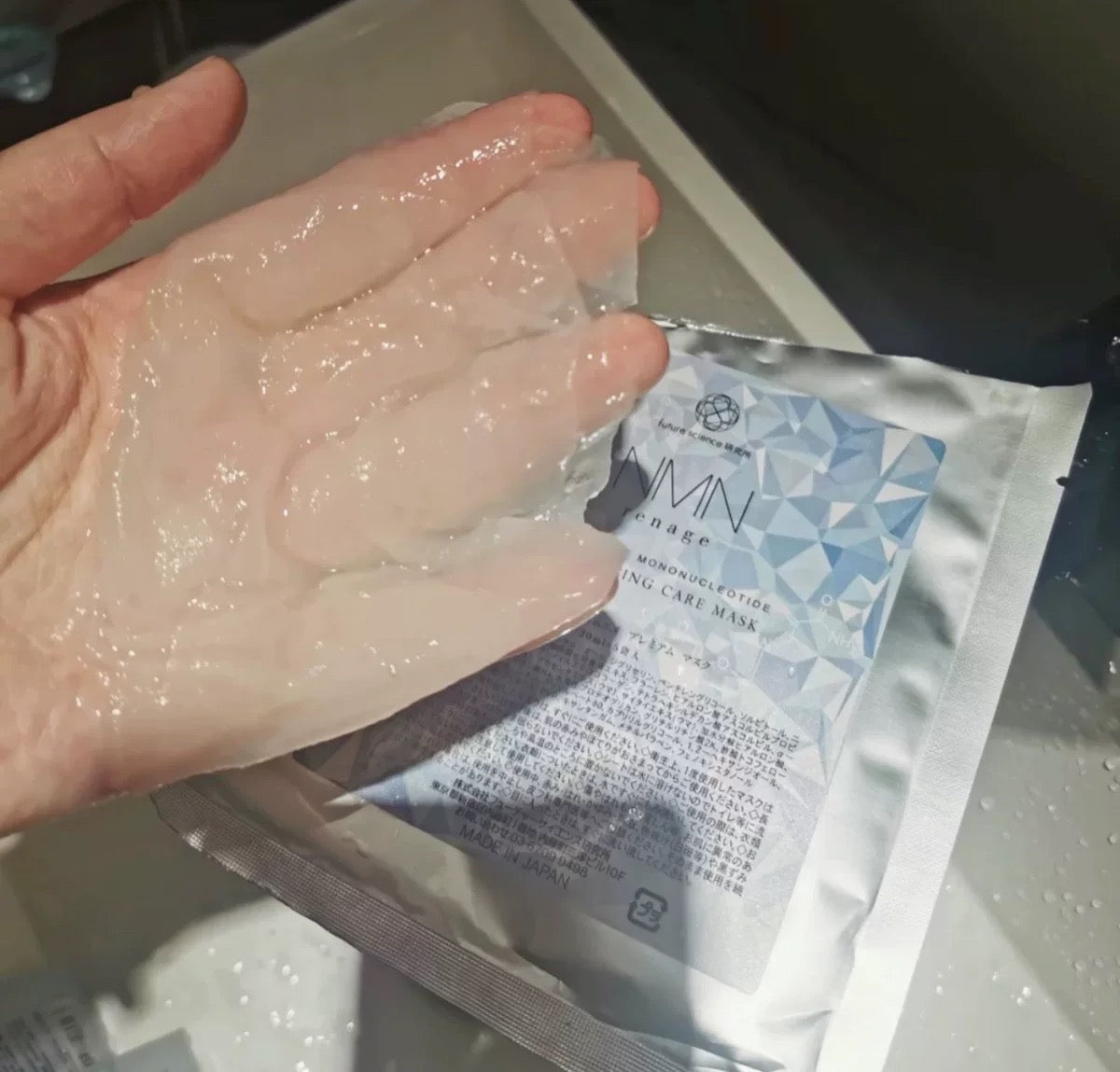 NMN Renagel 鑽石逆齡美白抗衰面膜NMN Reverse Aging Care Mask
 （1袋5片獨立包裝）