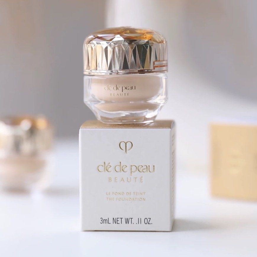 包順豐 日本 cle de peau Beaute CPB 肌膚之鑰 晶致潤耀粉霜粉底液晶鑽粉霜中樣3ml LE FOND DE TEINT THE FOUNDATION CPB / CBP  肌膚之鑰 cdp