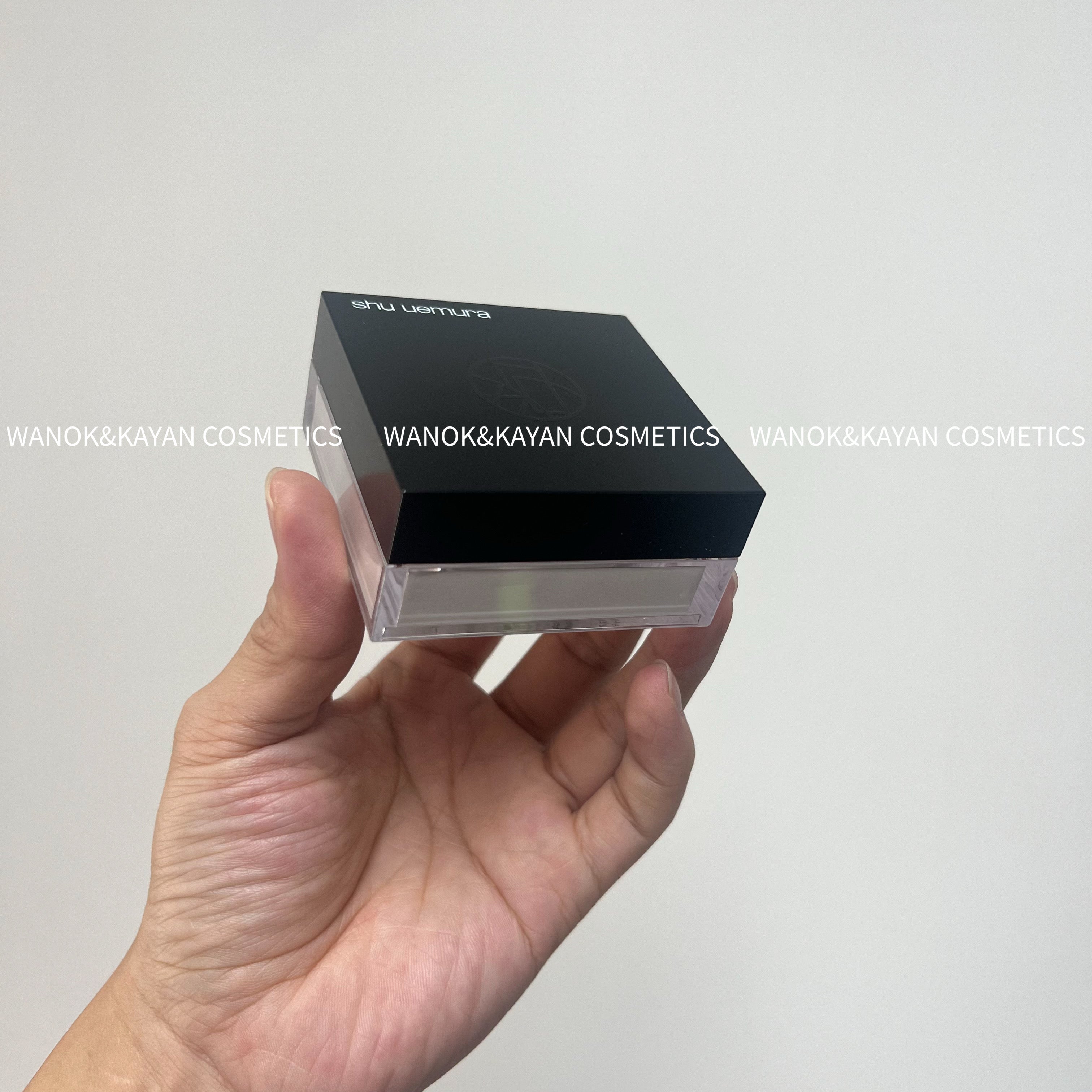 shu uemura unlimited 無限輕透定妝蜜粉 小黑磚散粉羽紗定妝蜜粉15g