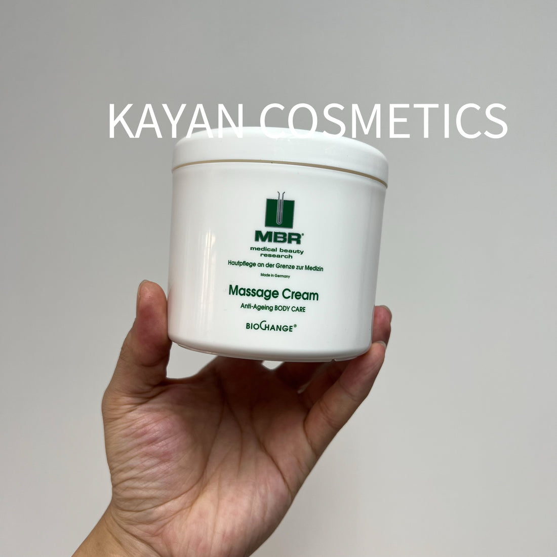 MBR MedicalBeauty Research MBR 按摩膏 400ml Hautpflege an der Grenze zur Medizin Massage Cream