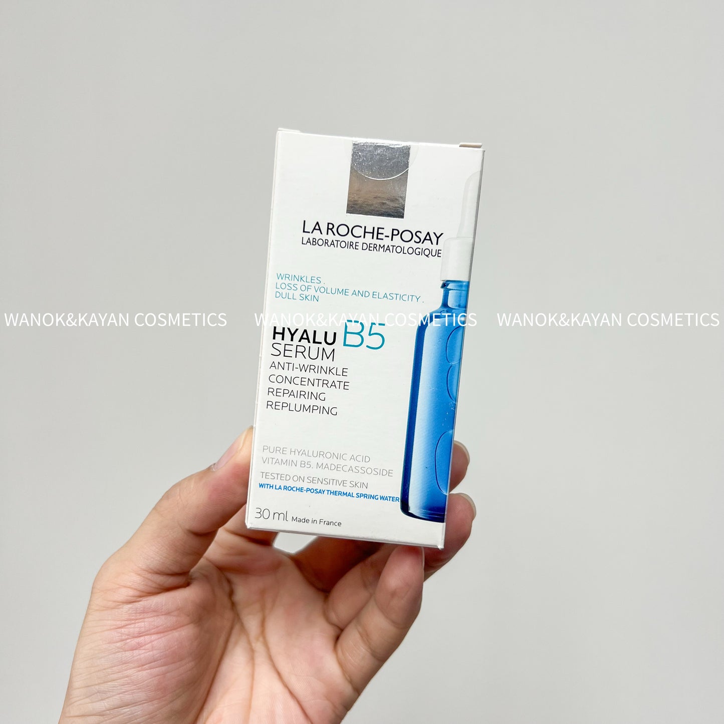 包順豐 La Roche-Posay 理膚泉 HYALU B5抗皺緊緻精華 30ml 玻尿酸B5精華液30ml 高保濕舒緩敏感肌玻修復小藍瓶。Laroche Posay  La roche-Posay。Laroche-Posay。理膚泉。HYALU B5 SERUM