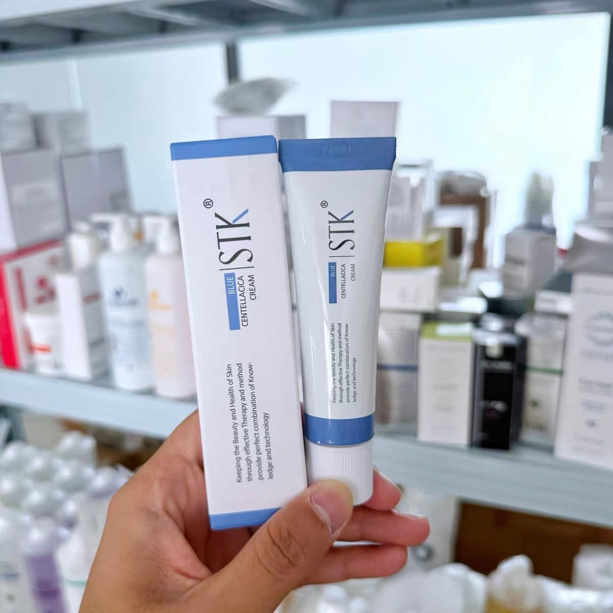 STK 積雪草再生霜 30g STK Blue Centellacica Cream 小藍膏